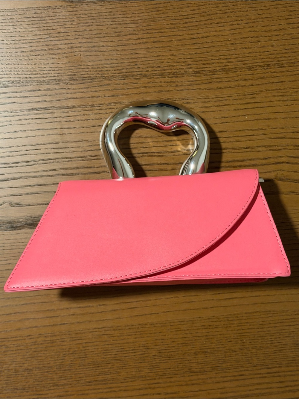 Luxury Women’s Pink Heart Handbag